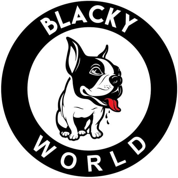 Blacky And (adults Only) Hostal